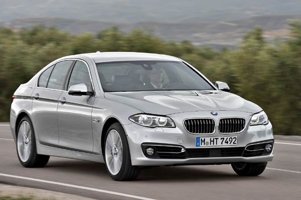 BMW 520i launched at Rs 54 lakh
